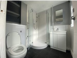 Photo 20- click for photo gallery